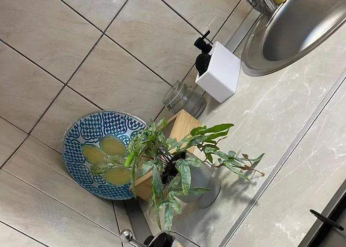 De Lux * Крайова